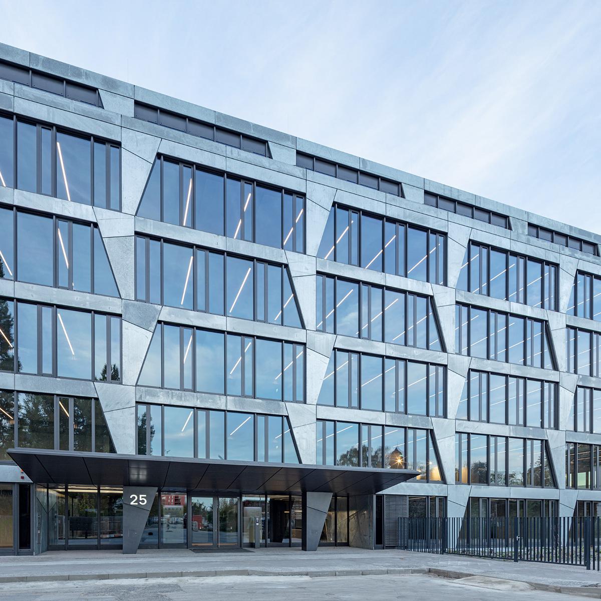 Photo of the PANDION OFFICEHOME Zinc office building in Berlin-Friedrichshain