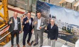 Richtfest SHED (v.l.n.r.: David Noll (DERECO), Stefan Klingsöhr (KLINGSÖHR Unternehmensgruppe), Dr. Thorsten Bagschik (SRH Hochschule), Ivan Reimann (Müller Reimann Architekten)