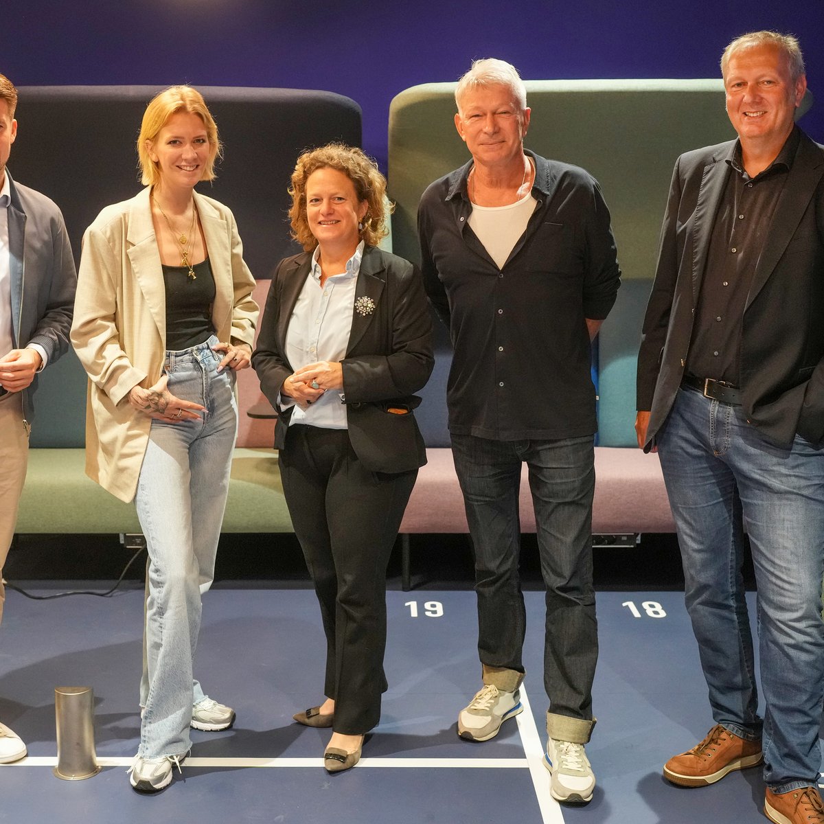 Press photo for NUUUORK opens a co-working space with Aletta von Massenbach (Chairwoman of the Management Board, Flughafen Berlin Brandenburg GmbH), Detlef Bernhardt (Managing Director NUUUORK / NU Restaurant BBI GmbH), Matthias Goeze, CCO visitBerlin and Maren Merken, Founder & Managing Partner Tourismus Turn GmbH. 