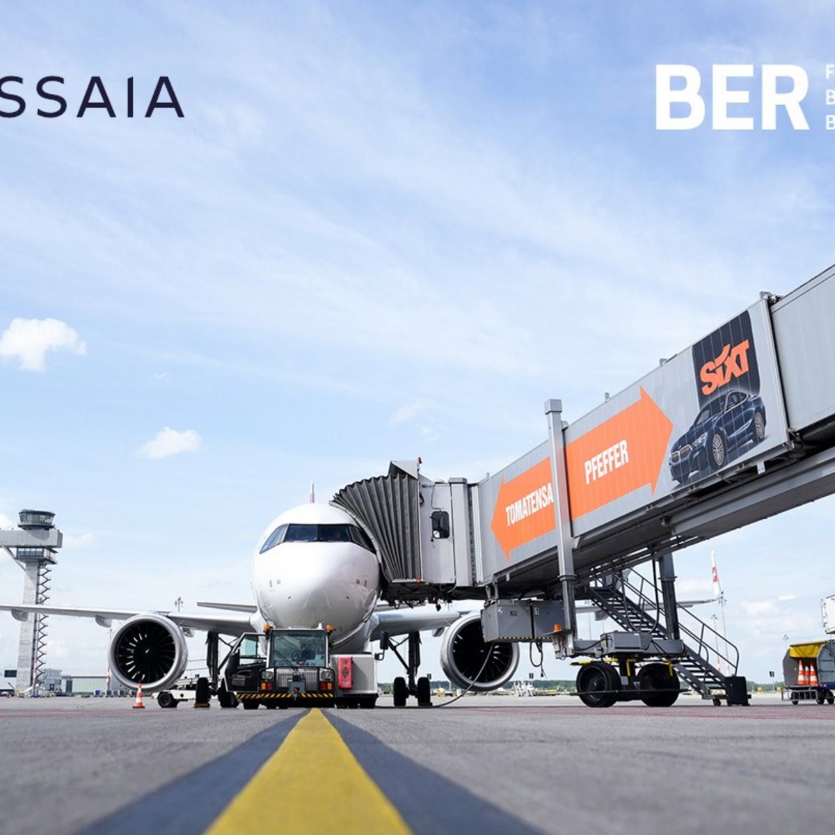 Aircraft on the apron on the subject of optimizing handling processes