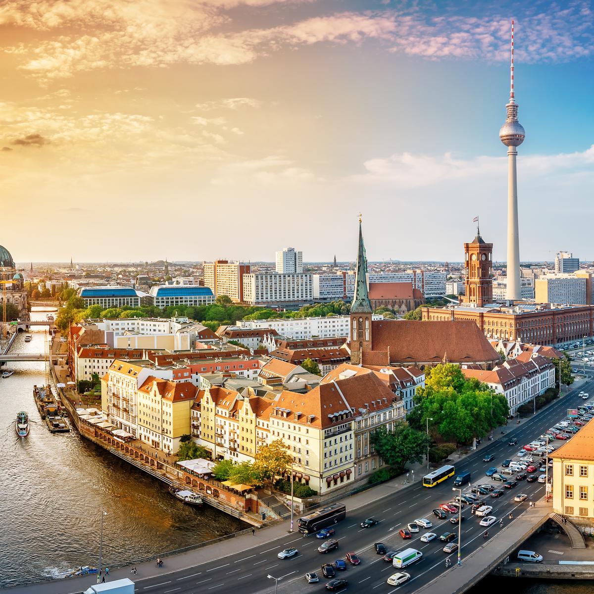Aerial view of Berlin to the message Trei signs urban development agreement in Berlin