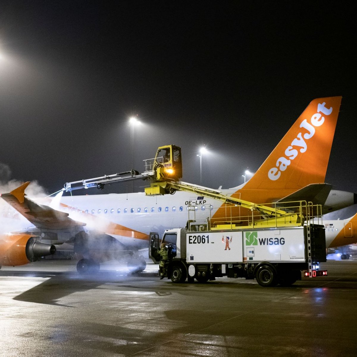 Vorfeld Flugzeuge bei der Enteisung